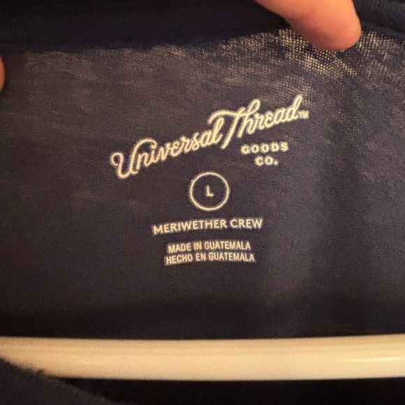 Universal Thread Dark Blue Crew Neck Tee - Picture 3 of 6
